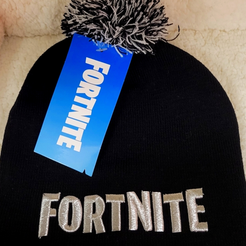 Fortnite hat